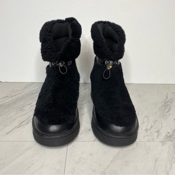 Marc Fisher Kamryn Black Fur Bootie 8M - Picture 2 of 14